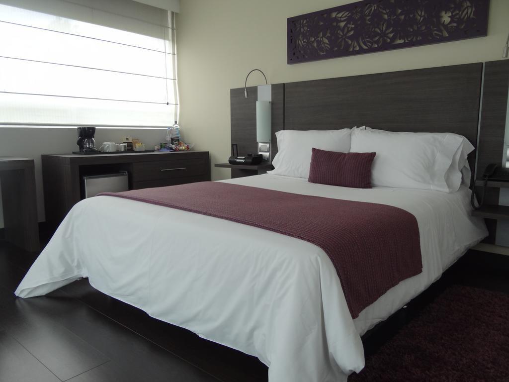 Hotel Bh El Poblado Medellin Bilik gambar