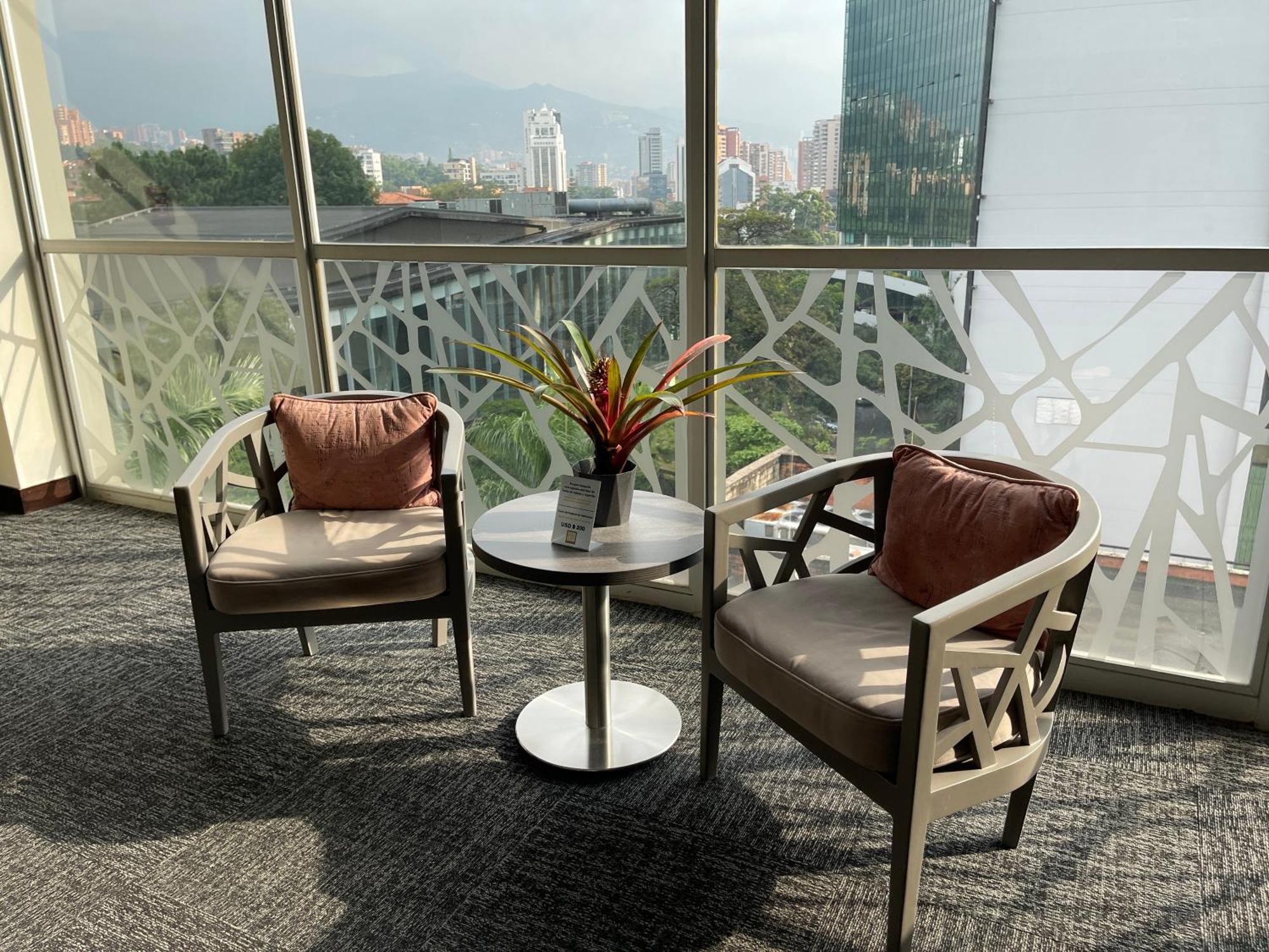 Hotel Bh El Poblado Medellin Luaran gambar