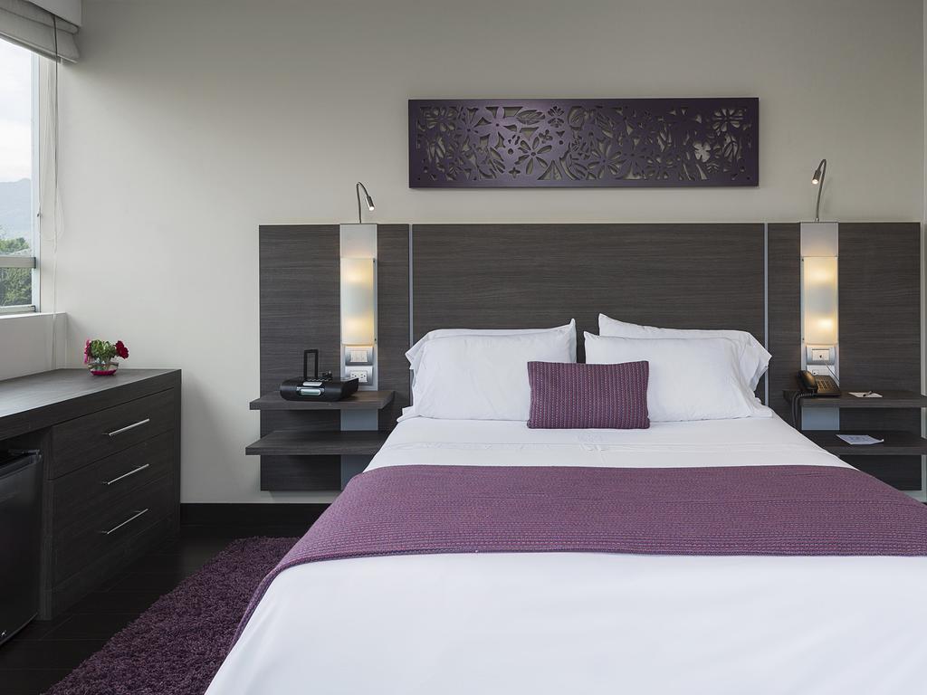 Hotel Bh El Poblado Medellin Luaran gambar